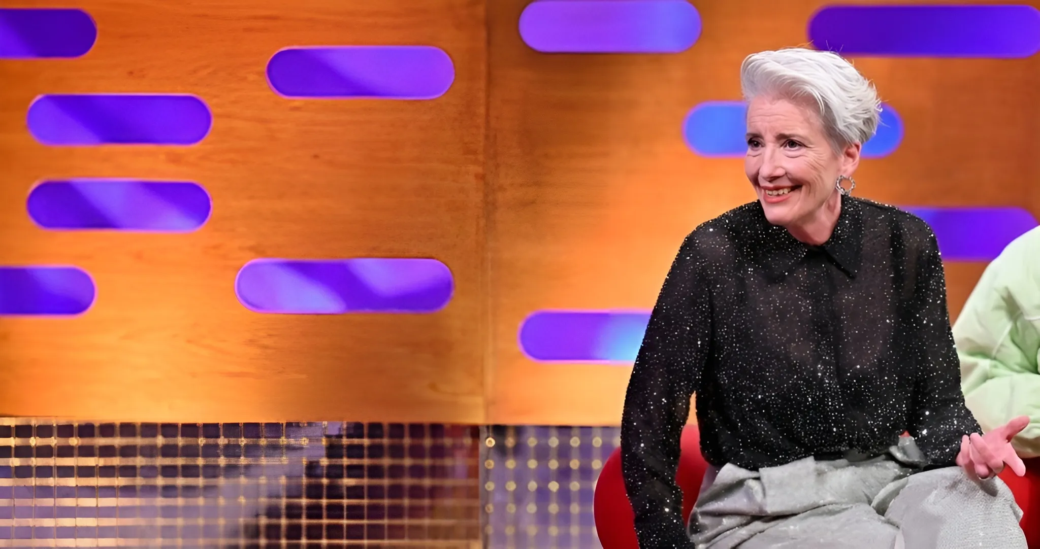 Emma Thompson wearing ALICE + OLIVIA on The Graham Norton Show (Copyright Matt Crossick/PA Media Assignments)